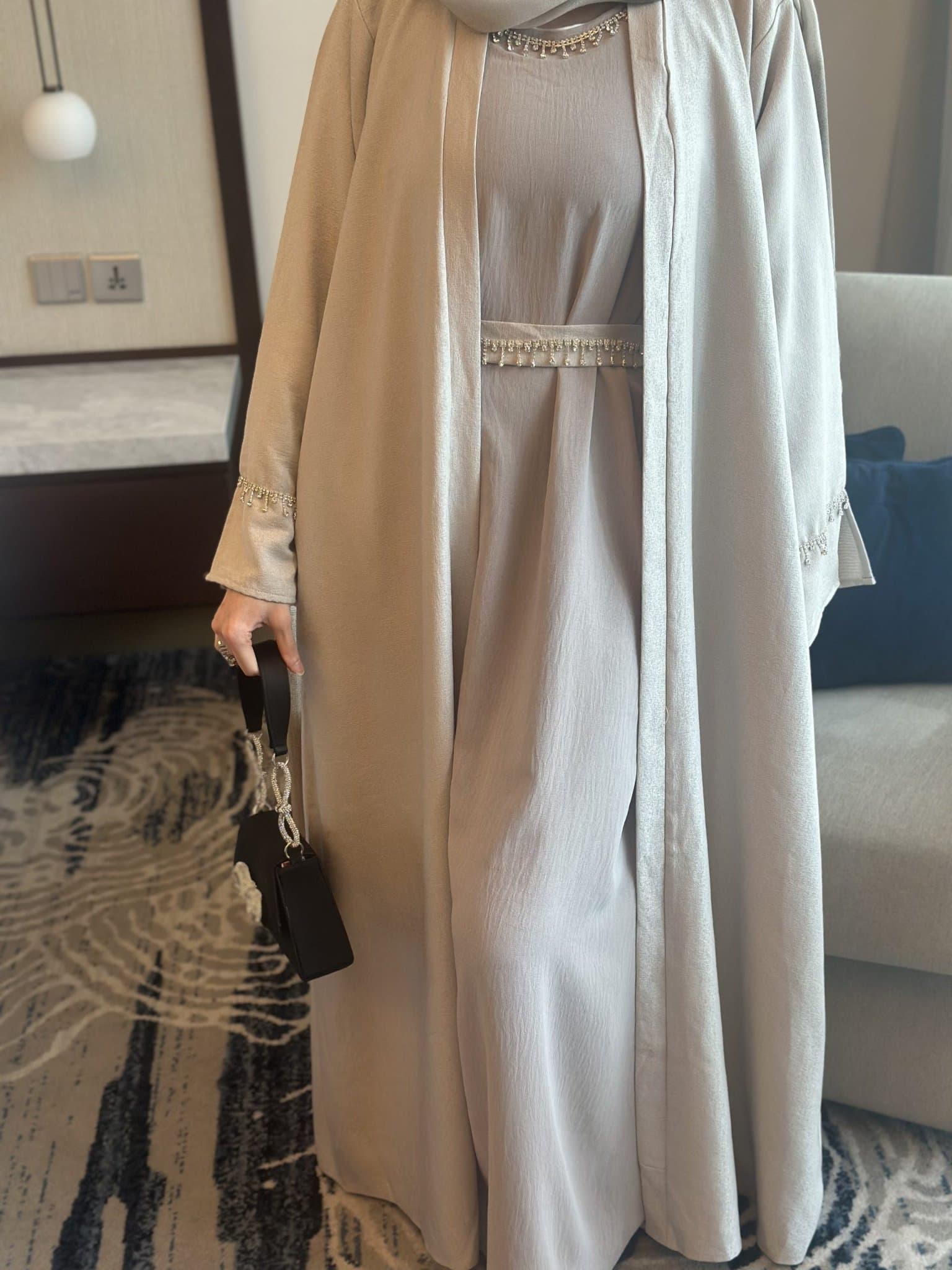 ABAYA SET : PURAMENTE ELEGANT